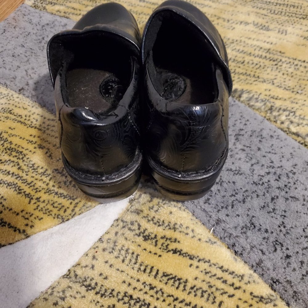 Womens Shoes